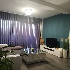 ellenőrizze a rendelkezésre állást